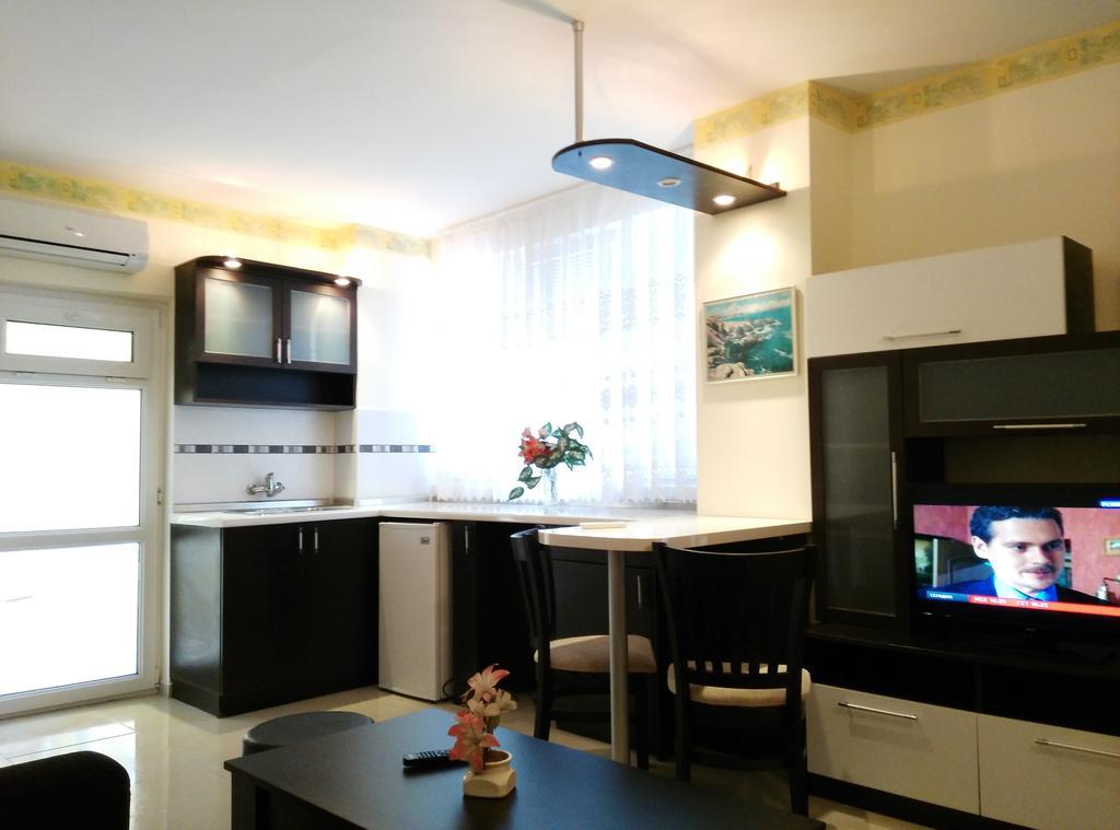 Hotel Prestige House Pantai Sunny Ruang foto